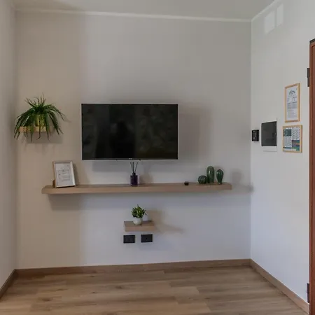 Allegra House شقة