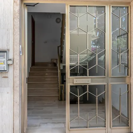 Allegra House شقة